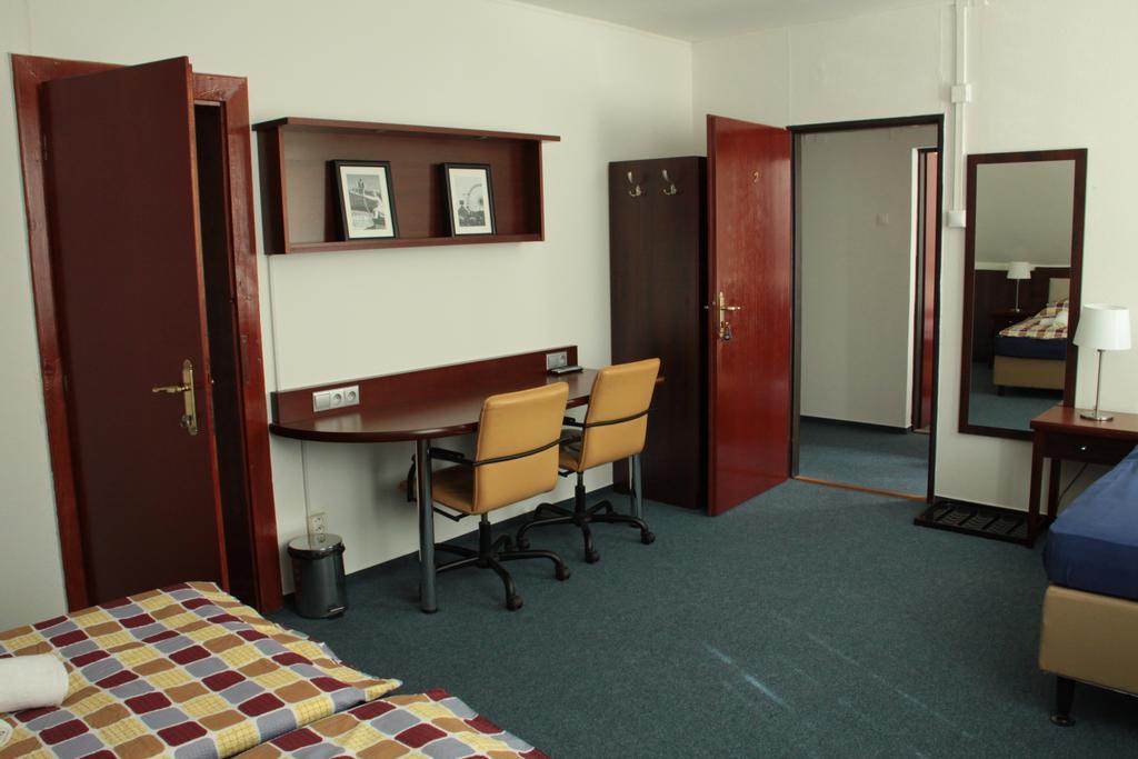 Pension & Restaurace Na Rychte Prague Phòng bức ảnh