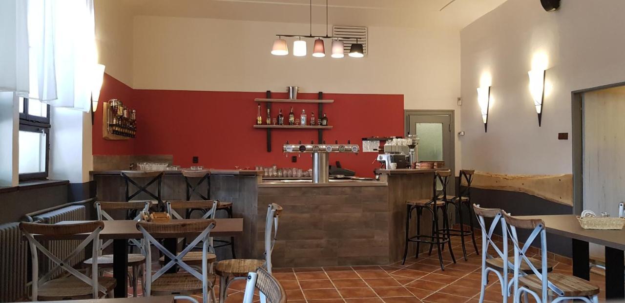 Pension & Restaurace Na Rychte Prague Ngoại thất bức ảnh